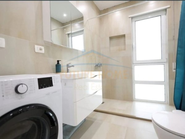 Durres, shitet apartament 2+1 Kati 2, 100 m² 300.000 € (Gjiri i Lalezit)