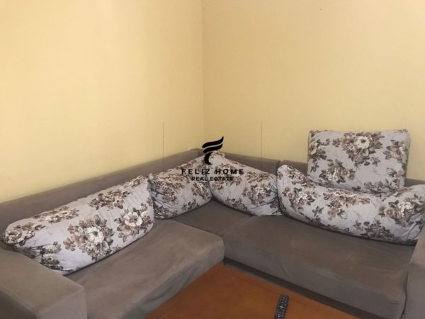 Tirane, jepet me qera apartament 1+1+Ballkon Kati 6, 65 m² 400 € (ASTIR)