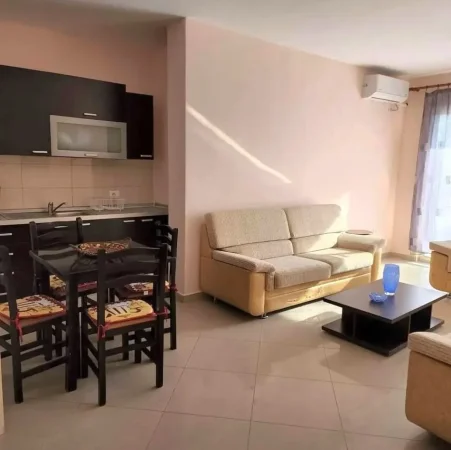 Tirane, jepet me qera apartament 2+1+Ballkon Kati 5, 75 m² 470 € (DON BOSKO)