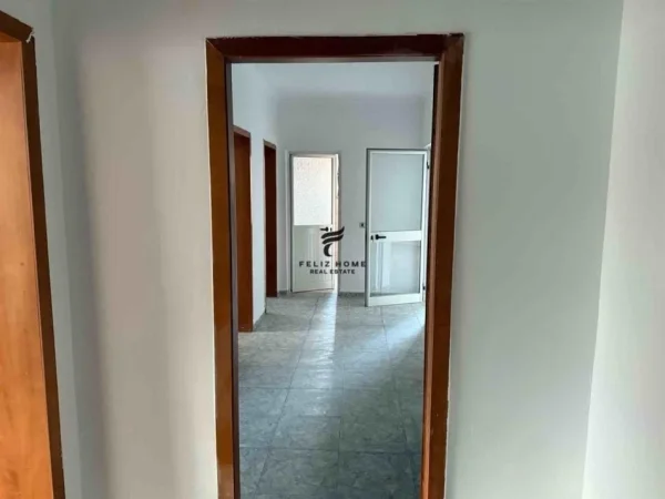 apartament 3+1 Kati 5, 164 m² 265.000 € (KOMUNA E PARISIT)