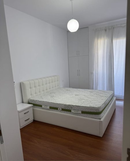 Tirane, jepet me qera apartament 2+1 Kati 9, 80 m² 600 € (RRUGA E KAVAJËS)