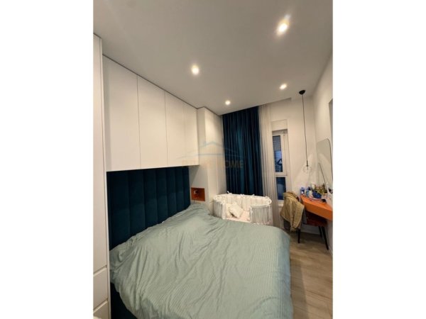 Tirane, shitet apartament 2+1 Kati 6, 72 m² 155.000 € (Kompleksi Mangalem)