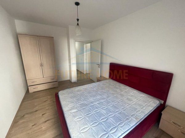 Tirane, jepet me qera apartament 2+1 Kati 3, 85 m² 570 € (Kompleksi Kontakt)