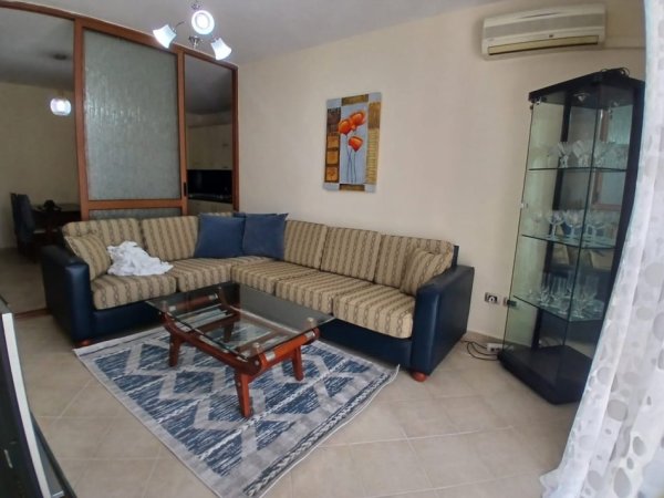 Tirane, jepet me qera apartament 1+1+Ballkon Kati 7, 70 m² 450 € (Don Bosko Pas Vizion Plus)