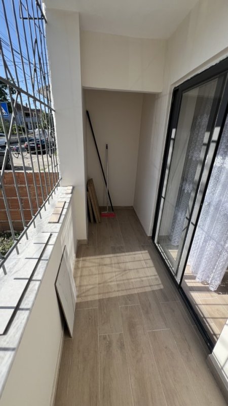 Tirane, jepet me qera apartament 1+1+Aneks+Ballkon Kati 1, 55 m² 400 € (YZBERISHT)