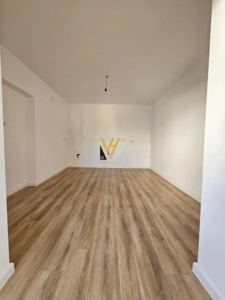 Tirane, shitet apartament 1+1+Ballkon Kati 5, 41 m² 102.000 € (MOZAIKU I TIRANES)