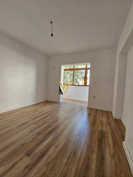Tirane, shitet apartament 1+1+Ballkon Kati 5, 41 m² 106.000 € (MOZAIKU I TIRANES)