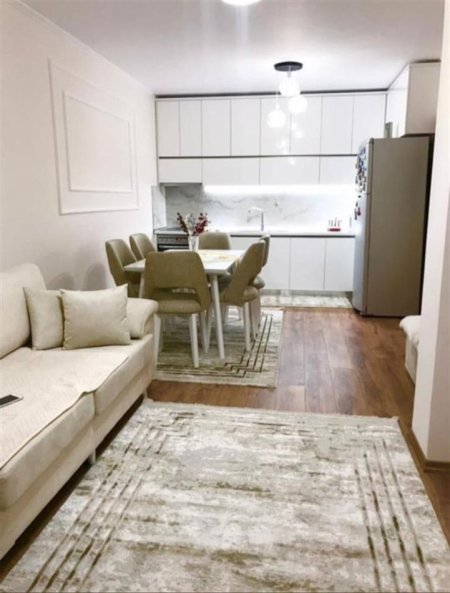 Tirane, shes apartament 3+1+Ballkon Kati 1, 122 m² 240.000 € 