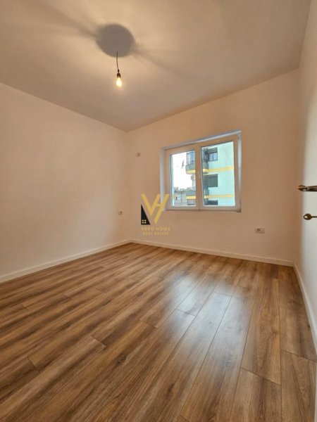 Tirane, shitet apartament 1+1+Ballkon Kati 5, 43 m² 106.000 € (MOZAIKU I TIRANES)