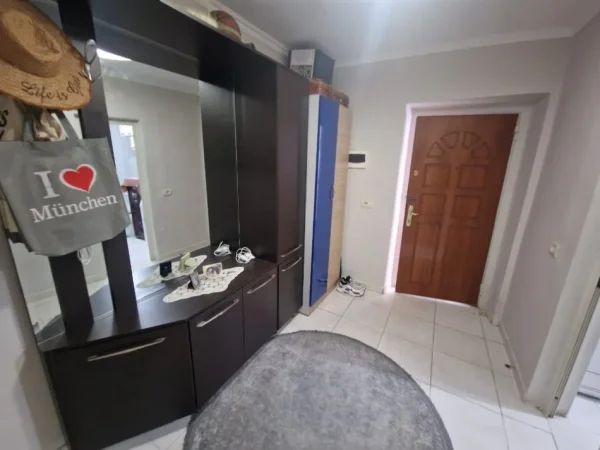 Tirane, shitet 1+1+Ballkon Kati 2, 63 m² 126.000 € (tek Vasil Shanto)