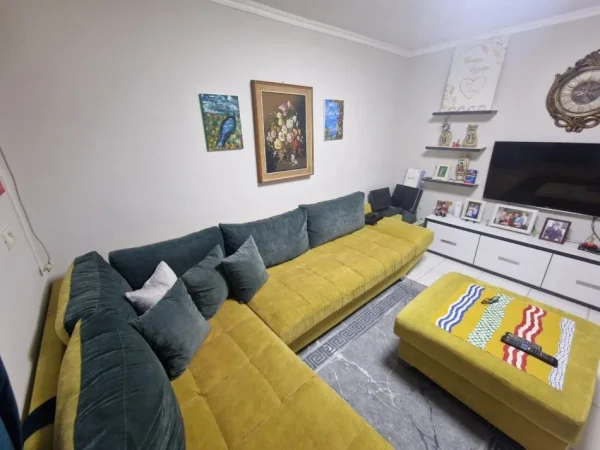 Tirane, shitet 1+1+Ballkon Kati 2, 63 m² 126.000 € (tek Vasil Shanto)