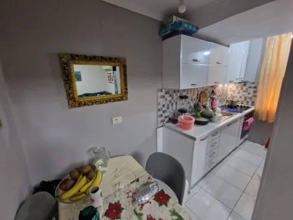 Tirane, shitet 1+1+Ballkon Kati 2, 63 m² 126.000 € (tek Vasil Shanto)