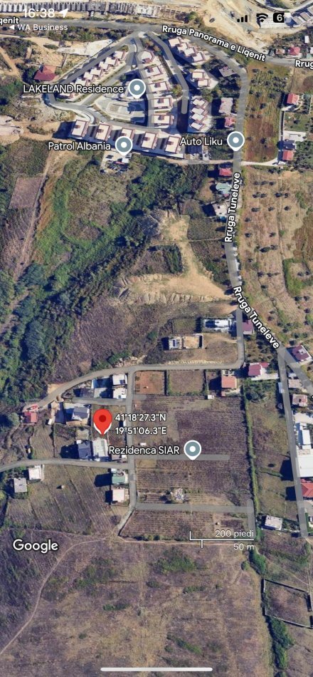 Tirane, shitet toke , 866 m² 259.000 € (Rruga Tuneleve)