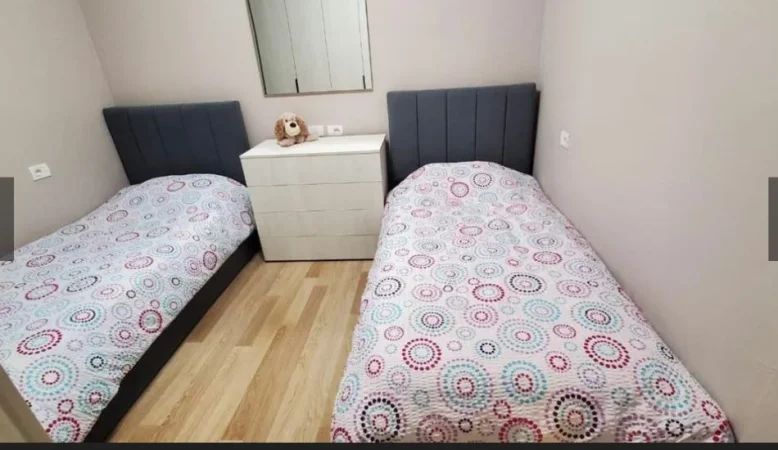 Tirane, shitet apartament 2+1 Kati 4, 81 m² 108.000 € (Shitet Super Apartamenti 2+1 i Mobiluar  ne Fresk)