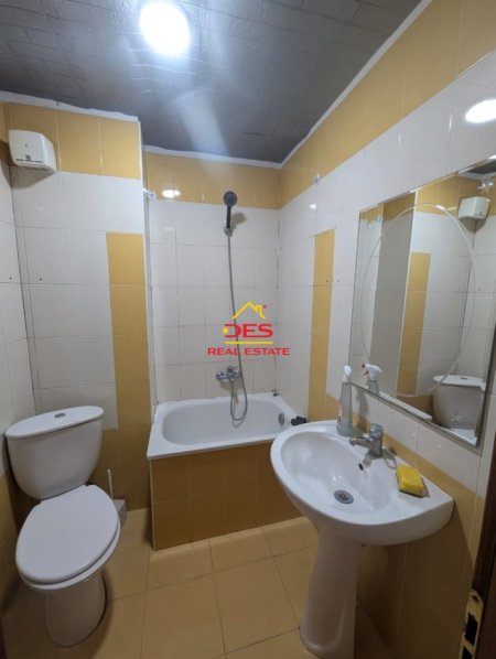 Tirane, jepet me qera apartament 2+1+Ballkon Kati 9, 108 m² 550 € 