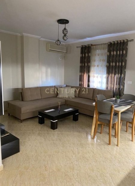 Tirane, shitet apartament 2+1+Aneks+Ballkon Kati 4, 115 m² 155.000 € (Astir)