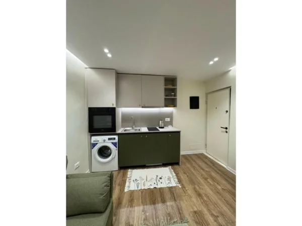 Tirane, shitet garsonier 2+1 Kati 2, 59 m² 184.000 € (Pazari I Ri)