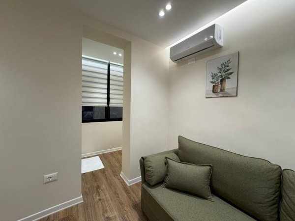 Tirane, shitet garsonier 2+1 Kati 2, 59 m² 184.000 € (Pazari I Ri)