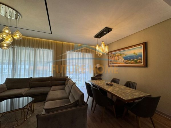 Tirane, shitet apartament 2+1+Ballkon Kati 8, 138 m² 530.000 € ((+2 Post Parkimi + Depo) Kompleksi Delijorgji)