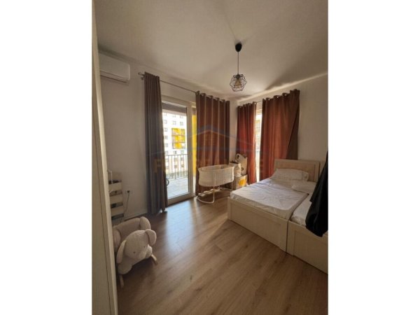 Tirane, shitet apartament 2+1 Kati 5, 135 m² 210.000 € (Yzberisht - Grand Gallery)