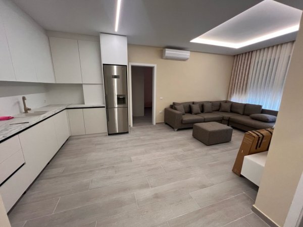Tirane, jepet me qera apartament 2+1 Kati 3, 106 m² 1.200 € (liqeni thate)