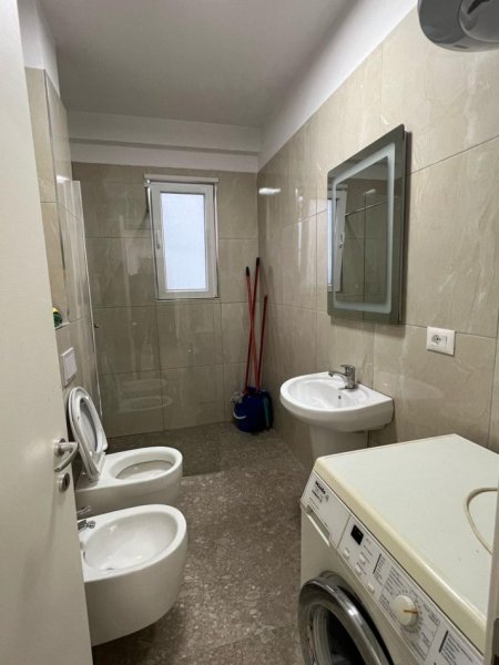 Tirane, jepet me qera apartament 2+1 Kati 3, 80 m² 500 € (Sokrat Miho , Astir)