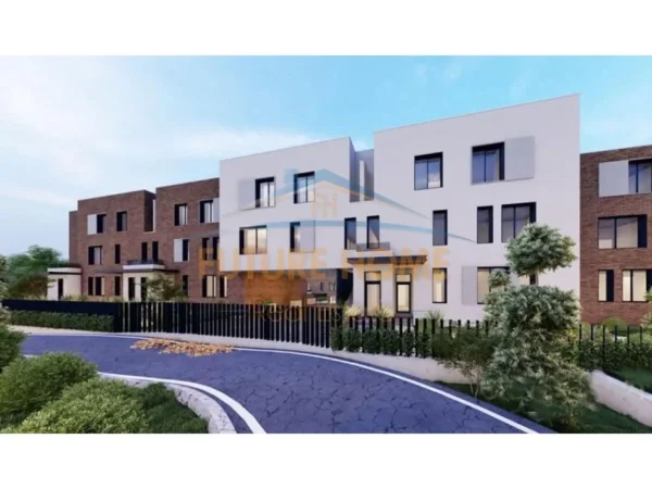 Tirane, shitet Vile 3+1+Ballkon Kati 0, 268 m² 690.000 € (Teg)