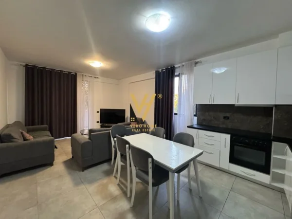 Tirane, shitet apartament 2+1+Ballkon Kati 2, 115 m² 173.000 € (SHKOZE)