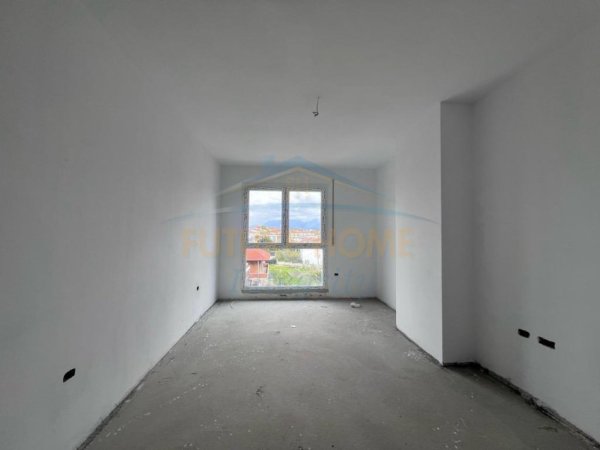 Tirane, shes apartament 1+1+Aneks+Ballkon Kati 3, 69 m² 82.500 € (Paskuqan)