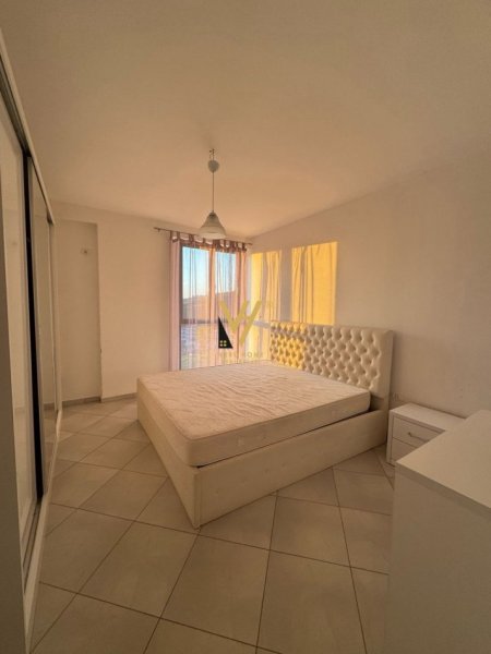 Tirane, shitet apartament 1+1+Ballkon Kati 3, 76 m² 114.000 € (SHKOZE)