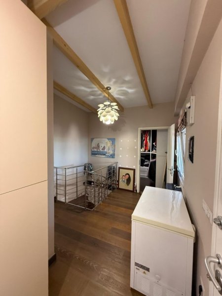 Tirane, shitet apartament 3+1+Ballkon Kati 11, 220 m² 440.000 € (Bulevardi Bajram Curri, prane pallatit me Shigjeta)