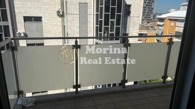 Tirane, jepet me qera apartament 2+1 Kati 5, 90 m² 800 € (Rruga e Kavajes)