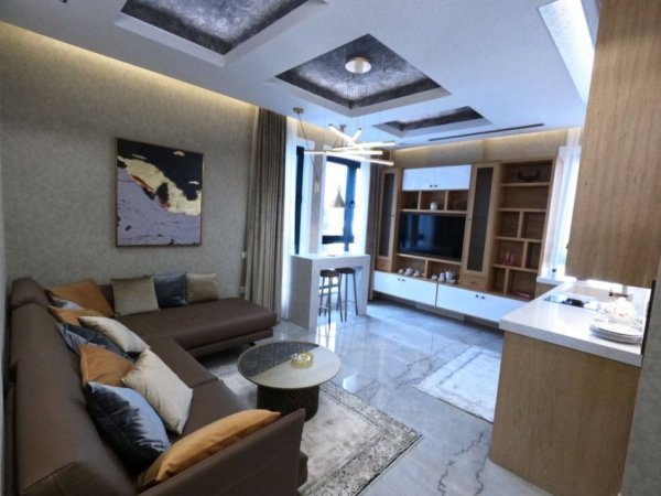 Tirane, shes apartament , 505 m² 1.750.000 € (Rruga e Kavajës)
