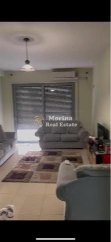 Tirane, jepet me qera apartament 1+1 Kati 5, 65 m² 600 € (Komuna e Parisit)