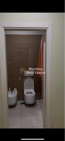 Tirane, jepet me qera apartament 1+1 Kati 5, 65 m² 600 € (Komuna e Parisit)