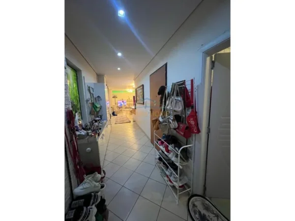 Tirane, shitet 2+1+Ballkon Kati 3, 275.000 € (Kopshti Zoologjik)