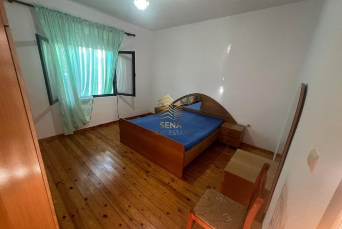 Tirane, jepet me qera apartament Kati 2, 110 m² 400 € (Rruga 3 Vellezerit Kondi)