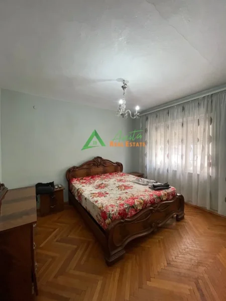 Tirane, shitet apartament 1+1+Ballkon Kati 4, 64 m² 152.000 € (Myslymm Shyri)