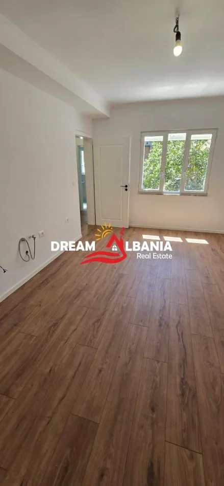 Tirane, shitet apartament 1+1 Kati 2, 54 m² 110.000 € (Tek 21 Dhjetori, prane Mozzaikut - ID 4119415)