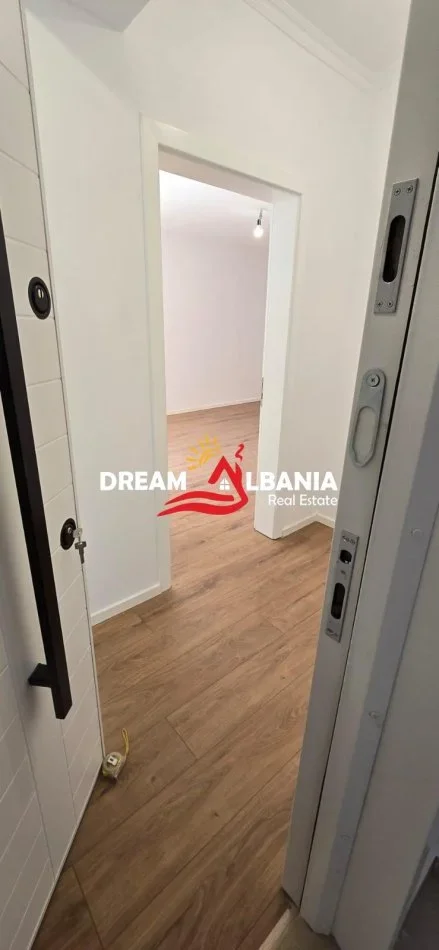 Tirane, shitet apartament 1+1 Kati 2, 54 m² 110.000 € (Tek 21 Dhjetori, prane Mozzaikut - ID 4119415)