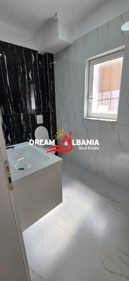 Tirane, shitet apartament 1+1 Kati 2, 54 m² 110.000 € (Tek 21 Dhjetori, prane Mozzaikut - ID 4119415)