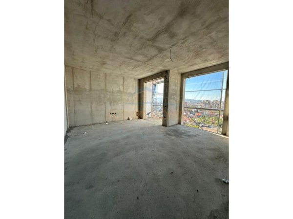 Tirane, shitet apartament 1+1 Kati 8, 69 m² 117.000 € (Bulevardi i Ri)