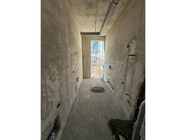 Tirane, shitet apartament 1+1 Kati 8, 69 m² 117.000 € (Bulevardi i Ri)