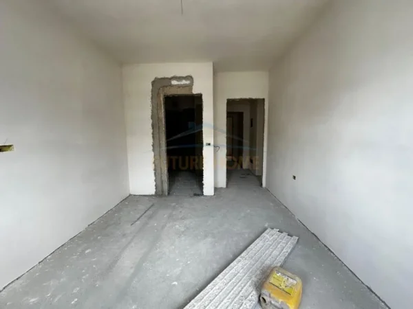 Tirane, shitet apartament 2+1 Kati 7, 91 m² 98.000 € (Univers City QTU)