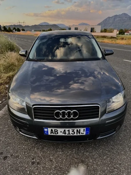 Shkoder, shitet makine Audi A3, Nafte, gri e erret manuale Kondicioner 253.000 km 2.800 €