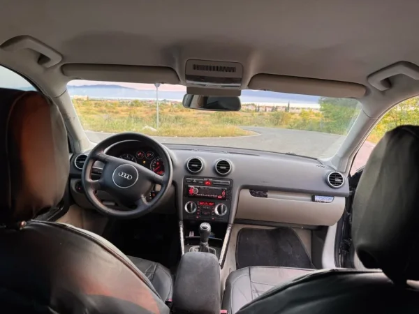 Shkoder, shitet makine Audi A3, Nafte, gri e erret manuale Kondicioner 253.000 km 2.800 €
