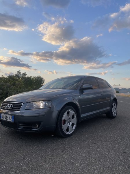 Shkoder, shitet makine Audi A3, Nafte, gri e erret manuale Kondicioner 253.000 km 2.800 €