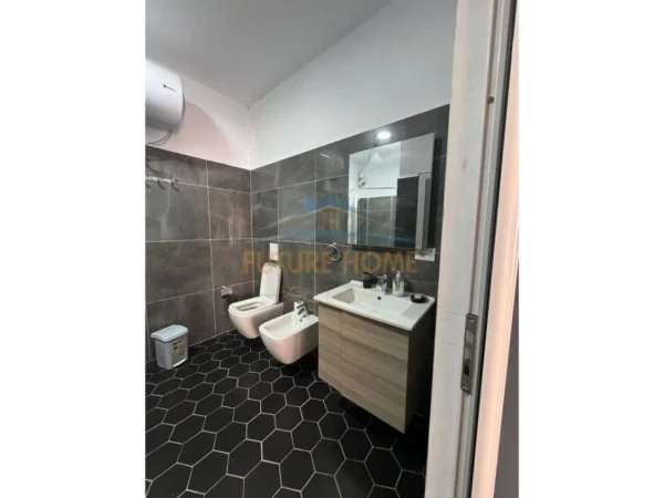 Durres, shitet apartament 1+1 Kati 4, 63 m² 94.650 € (Durres)