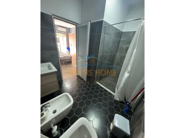 Durres, shitet apartament 1+1 Kati 4, 63 m² 94.650 € (Durres)