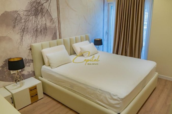 Tirane, jepet me qera apartament 2+1 Kati 2, 125 m² 900 € (KODRA E DIELLIT 2)